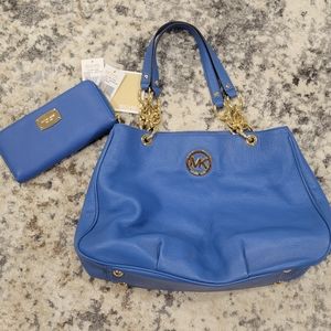 Michael Kors Heritage Blue purse and wallet